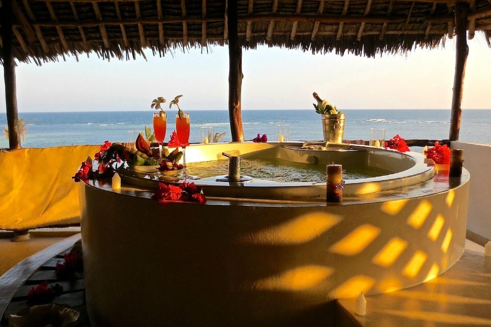 Mawe Resort Watamu Boutique Hotel Экстерьер фото